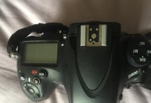 尼康800高感的性能如何？（探索尼康800高感功能的优势和局限性）