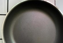 宜家电磁炉的使用体验（高效、安全、环保的厨房利器）