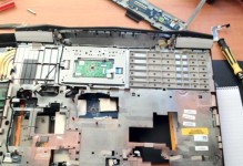 如何将外星人装win7（详细步骤教你将操作系统升级到Windows7）